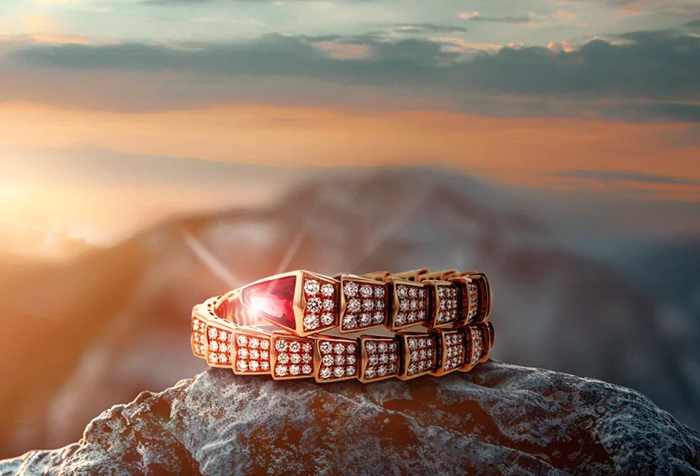 Diseñador de joyería artesanal mexicana